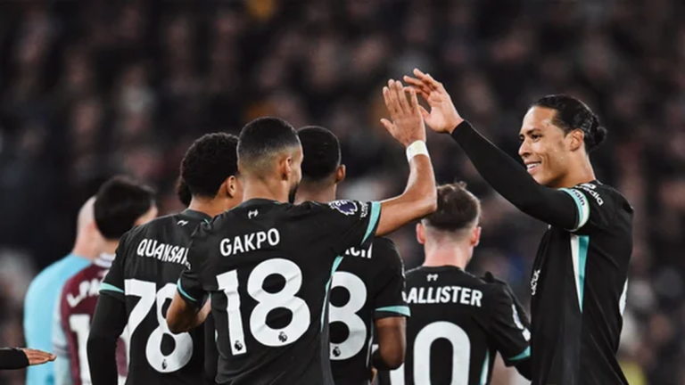 El Liverpool de MacAllister goleó 5 a 0 al West Ham y sigue en lo más alto de la Premier League