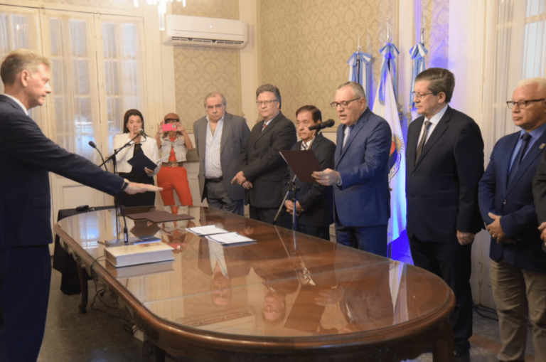 Los senadores Diógenes González y Lucrecia Lértora juraron como miembros del Jury de Enjuiciamiento para el período 2024-2026