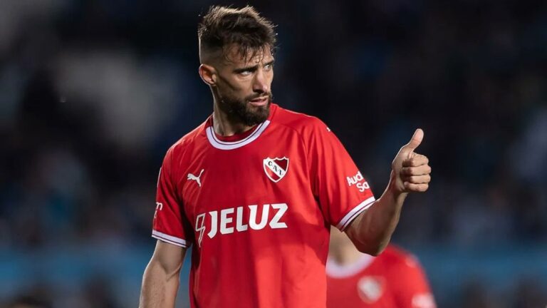 Malas noticias para Independiente: otra vez inhibido por FIFA por una deuda