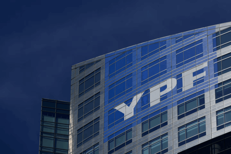 Fallo favorable para la Argentina en el Juicio por YPF.
